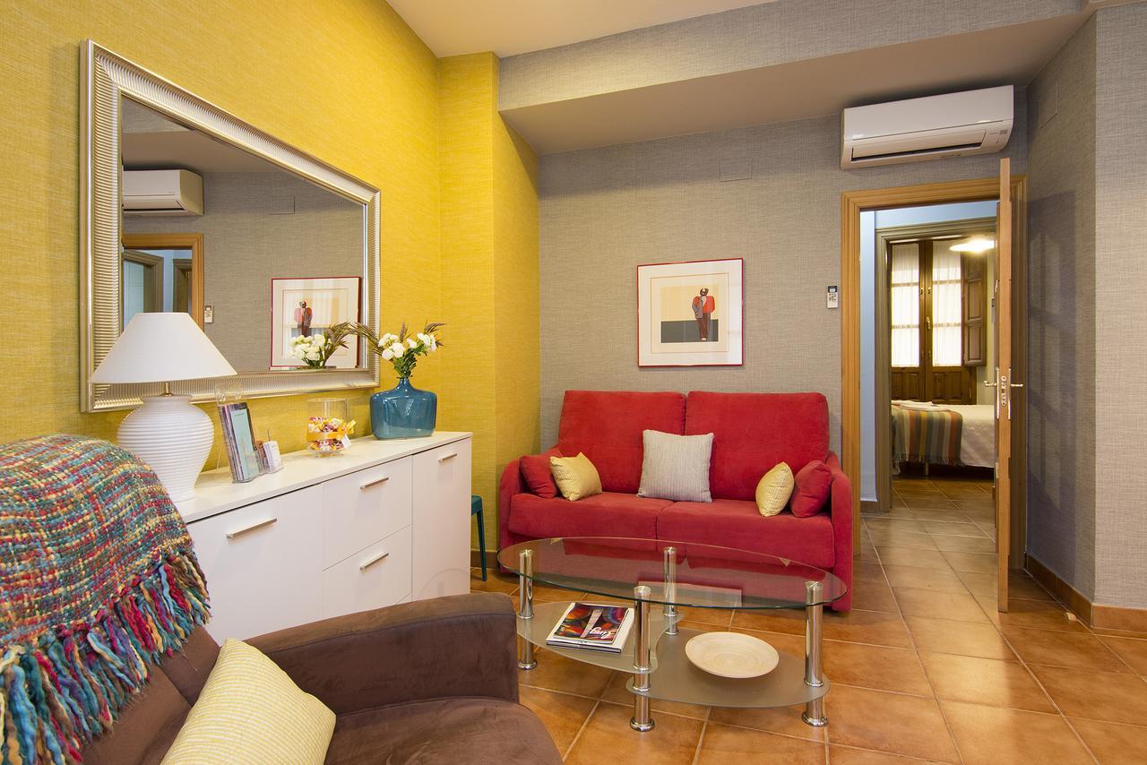 Apartamentos Turisticos Grx Grenada Zewnętrze zdjęcie